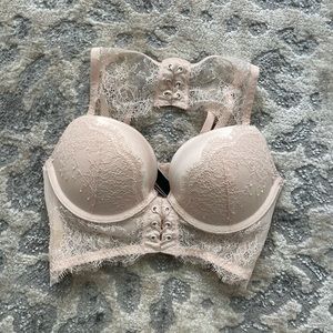 Victoria’s Secret Bombshell Lace Bra